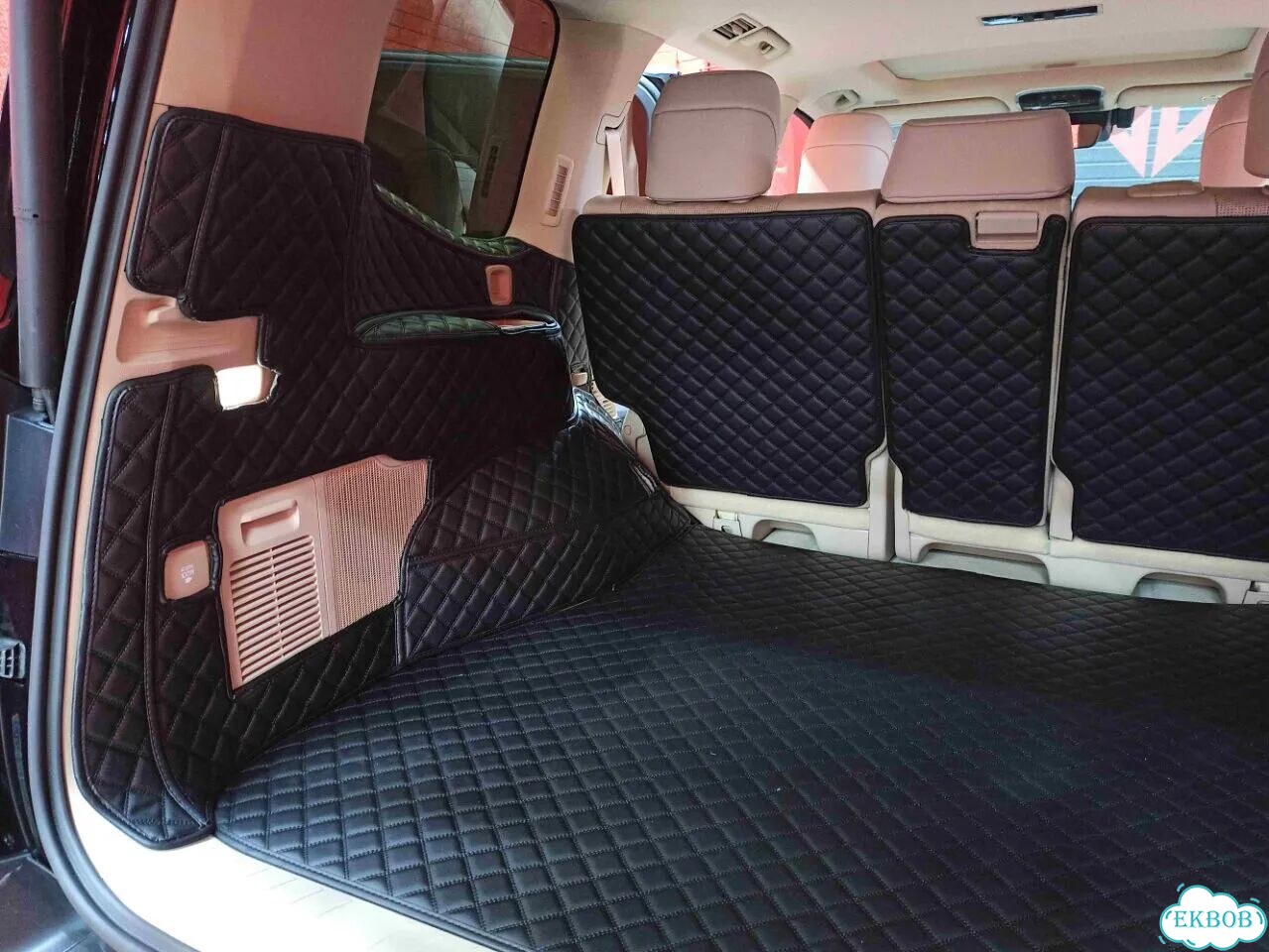 3D коврики из экокожи Toyota Land Cruiser 300 фото 8