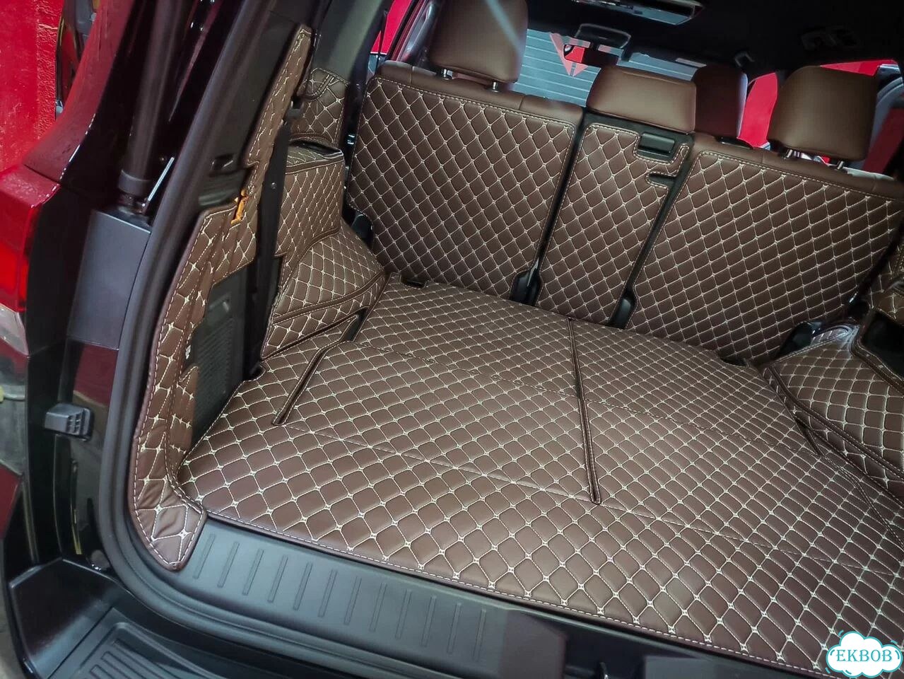 Коврики в багажник Toyota Land Cruiser 300 фото 1