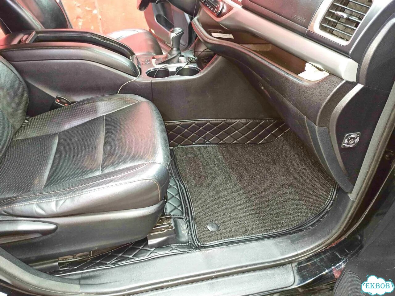 3D коврики из экокожи Toyota Highlander фото 10