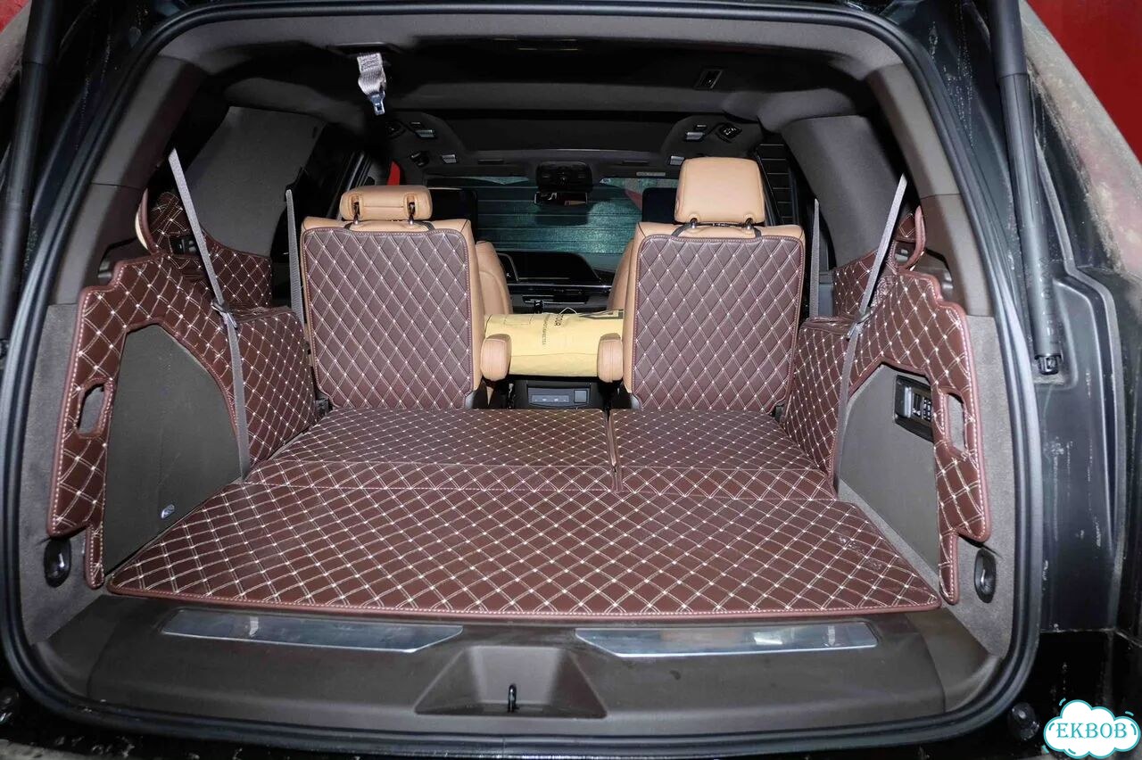 3Д коврики в багажник Cadillac Escalade фото 2