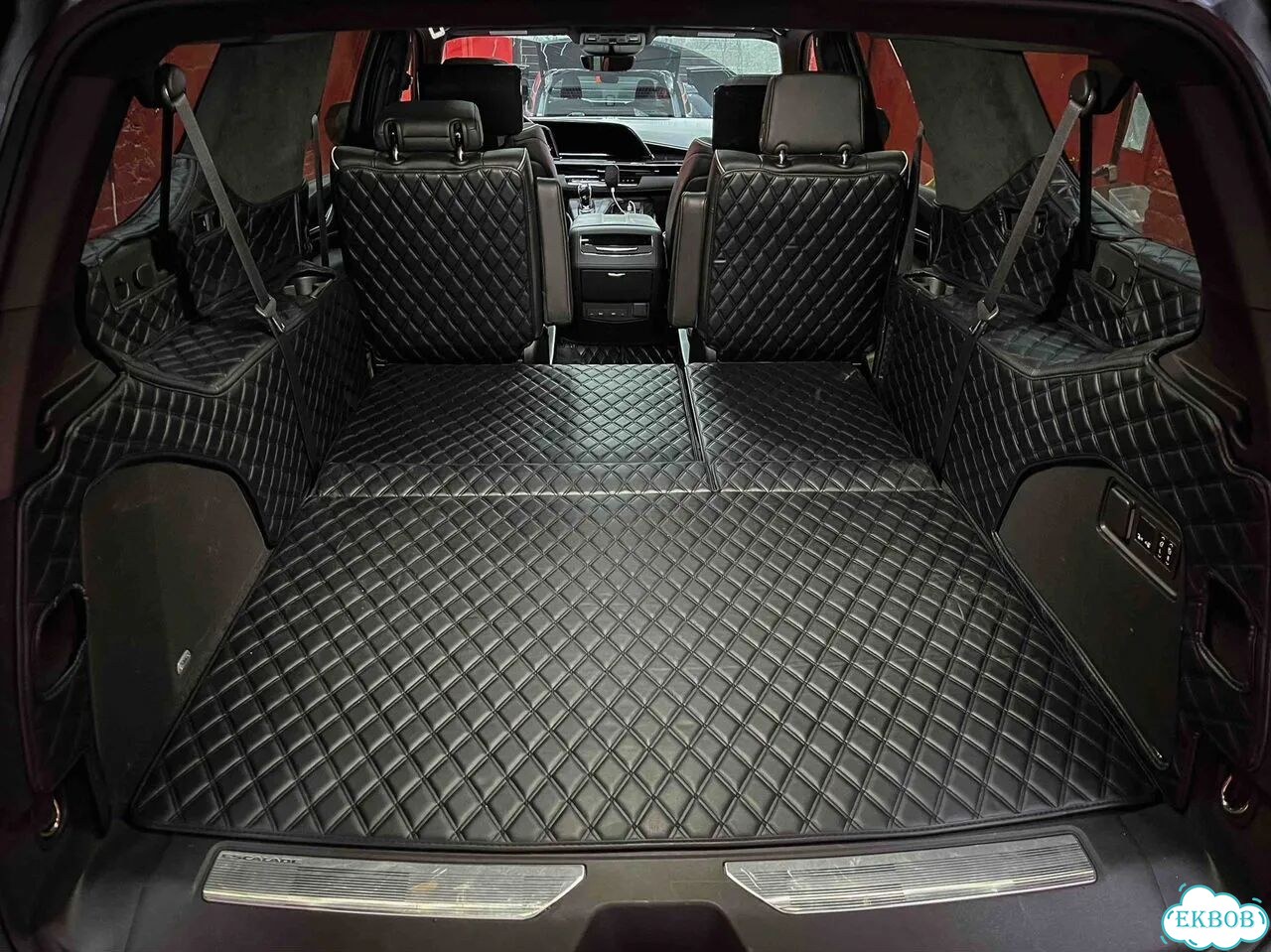 3D коврики в багажник Cadillac Escalade V ESV фото 5