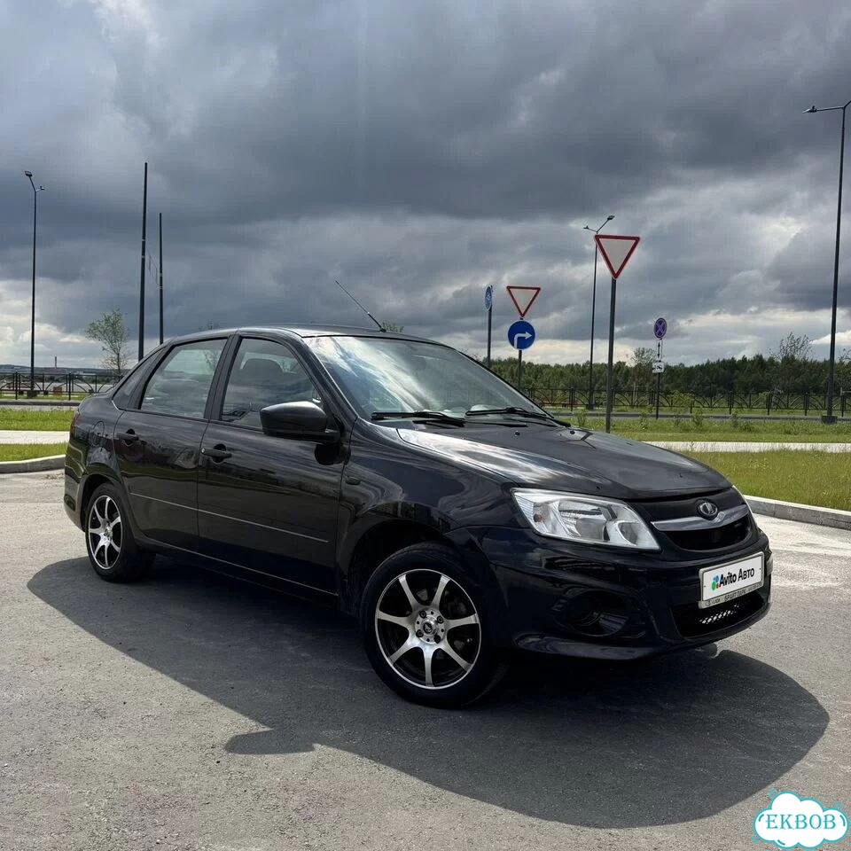 ВАЗ (LADA) Granta 1.6 MT, 2017, 75 100 км фото 1