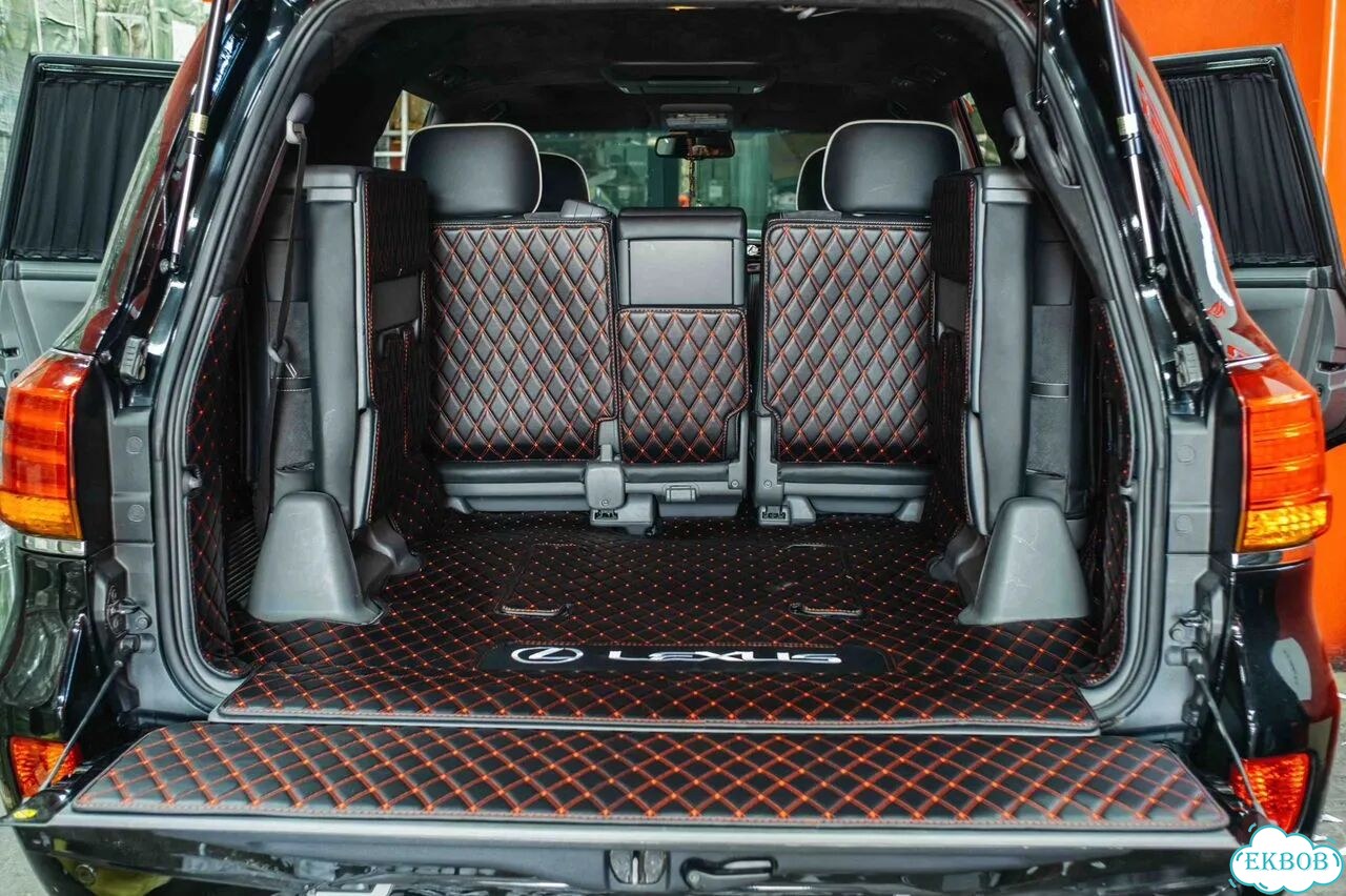 Коврики в багажник Lexus LX 570 фото 2
