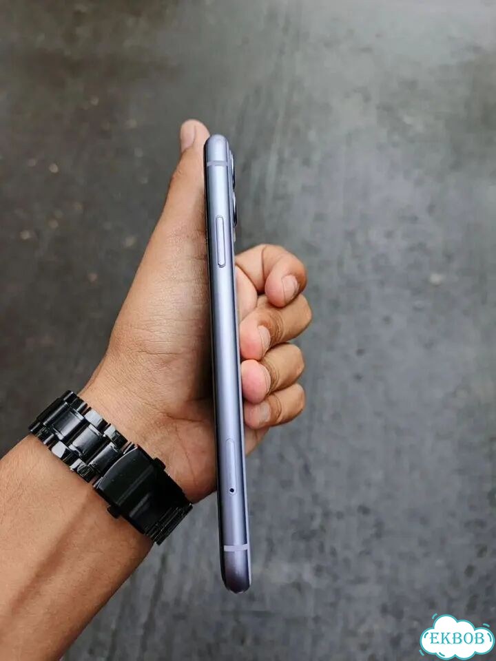 iPhone 11 128gb фото 1