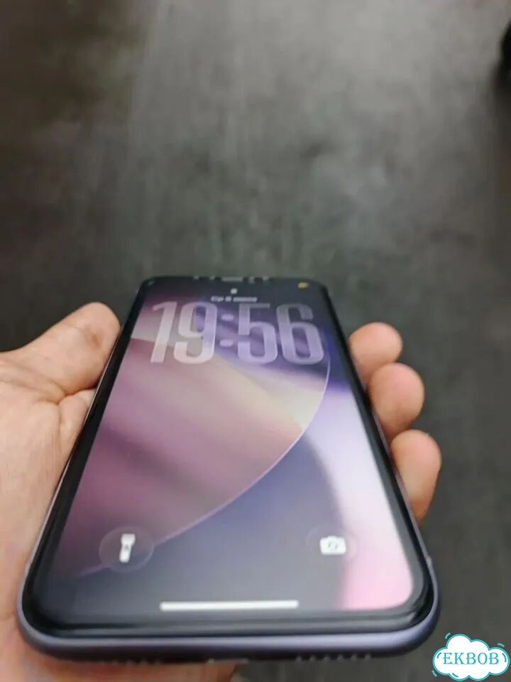 iPhone 11 128gb фото 6