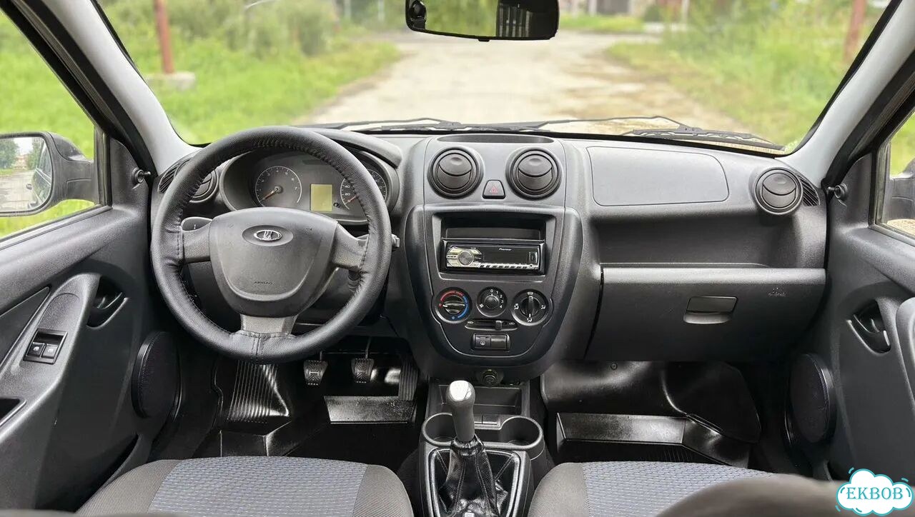 ВАЗ (LADA) Granta 1.6 MT, 2012, 60 150 км фото 6