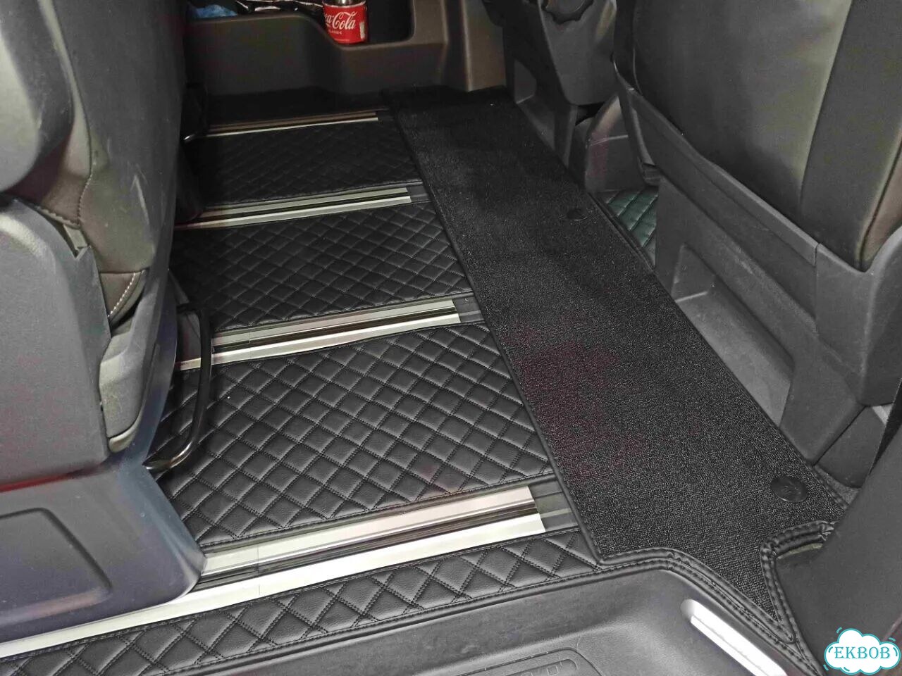 3D коврики из экокожи Volkswagen Multivan фото 3