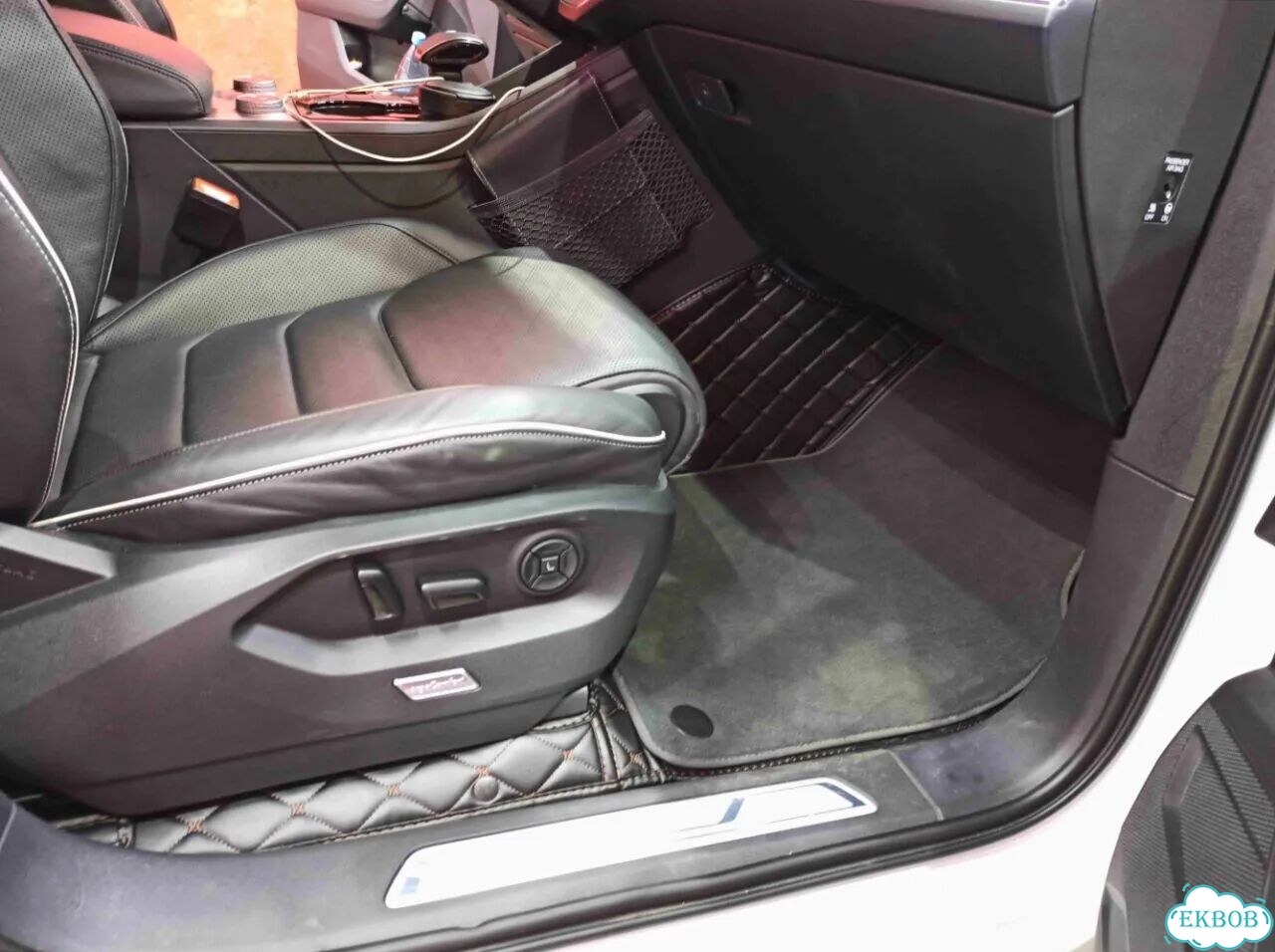 3D коврики из экокожи Volkswagen Touareg фото 5