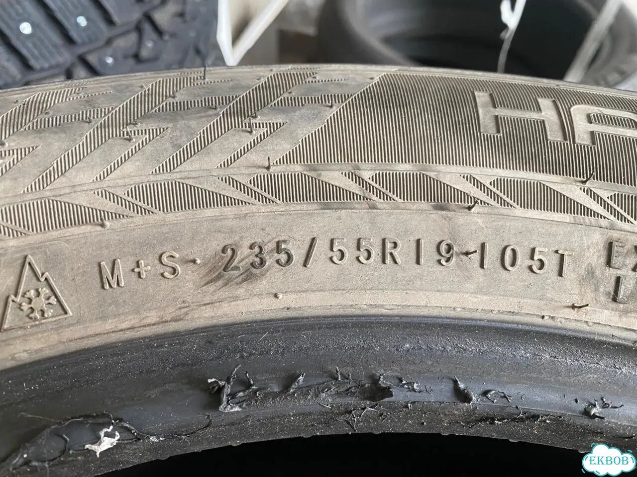 235/55 R19 105T фото 4