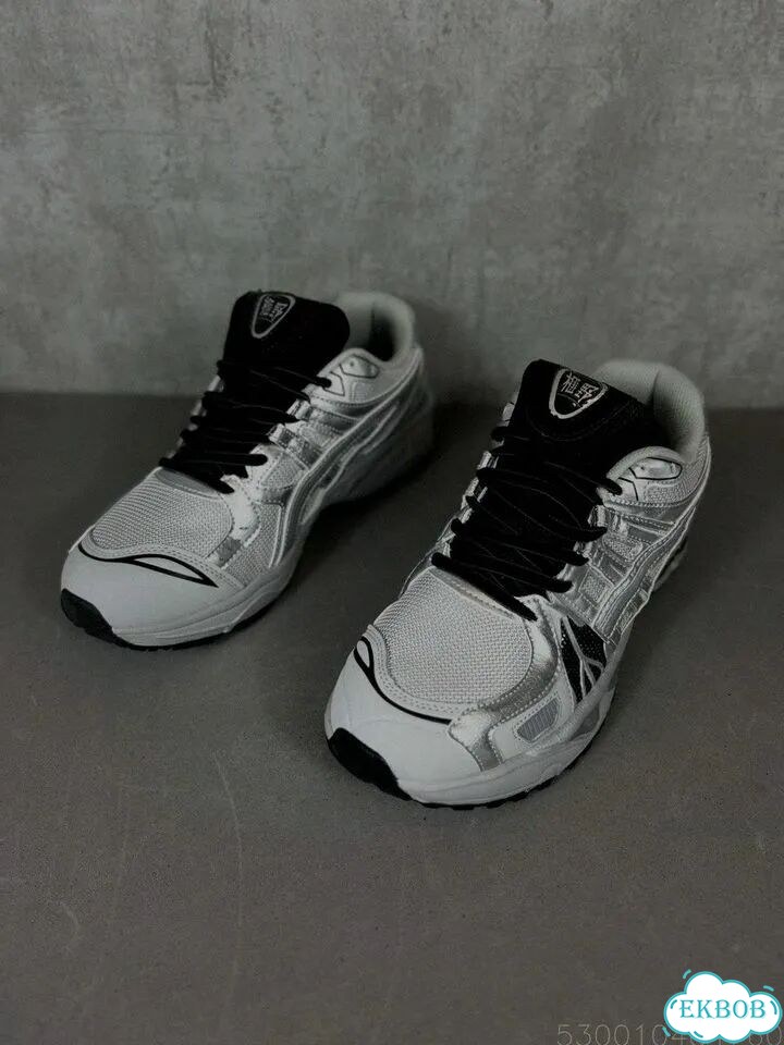 Кроссовки Asics фото 7