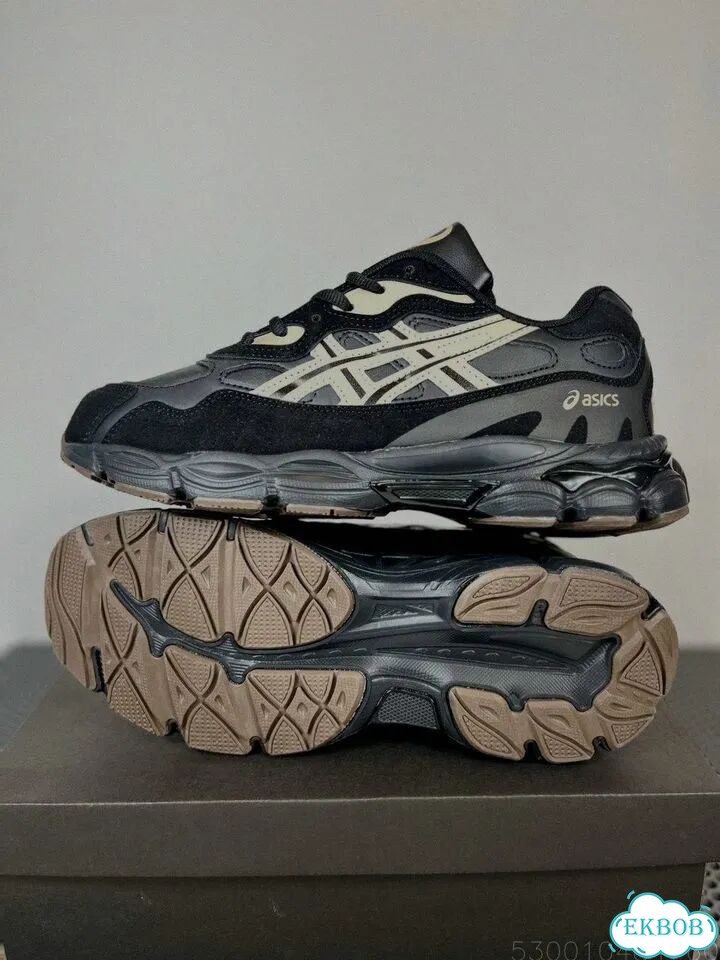 Кроссовки Asics фото 6