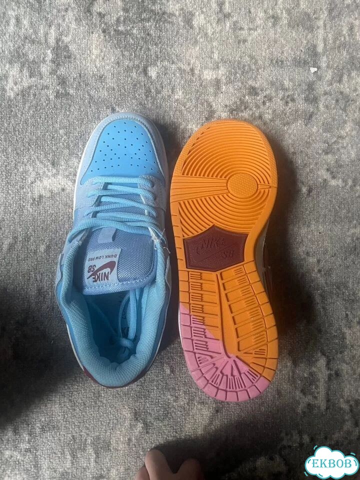 Кроссовки nike детские фото 3