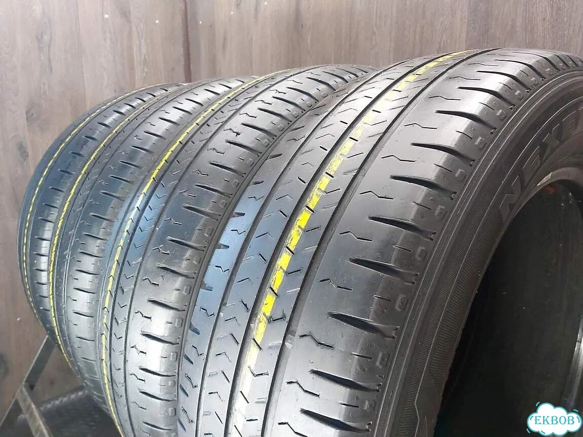 Nexen Roadian CT8 215/65 R17 105S фото 1