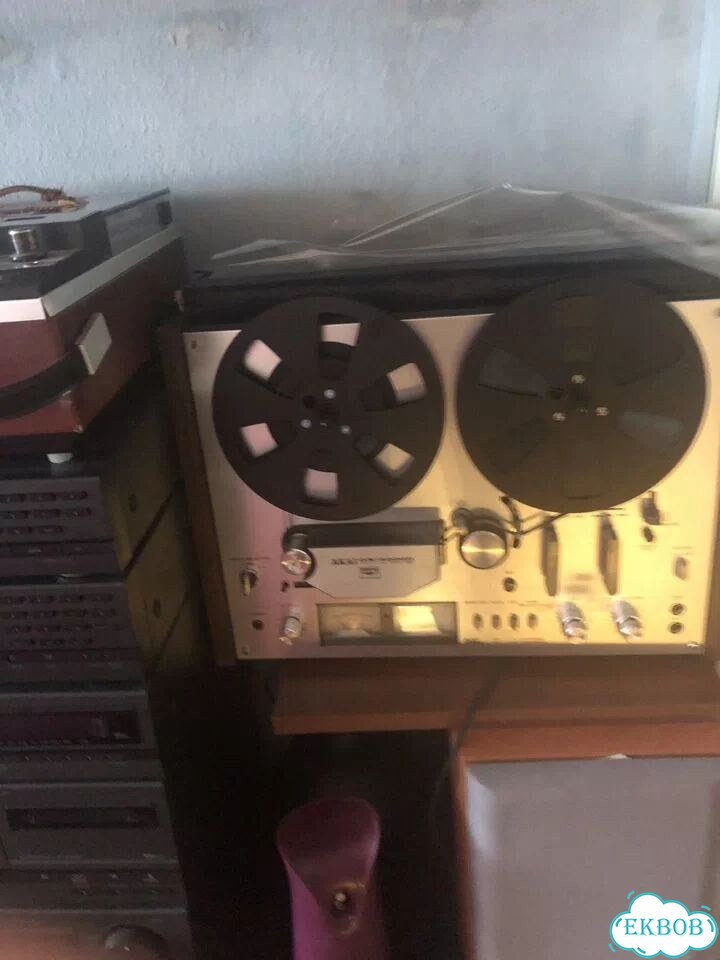 Катушечный магнитофон akai 4000 фото 2