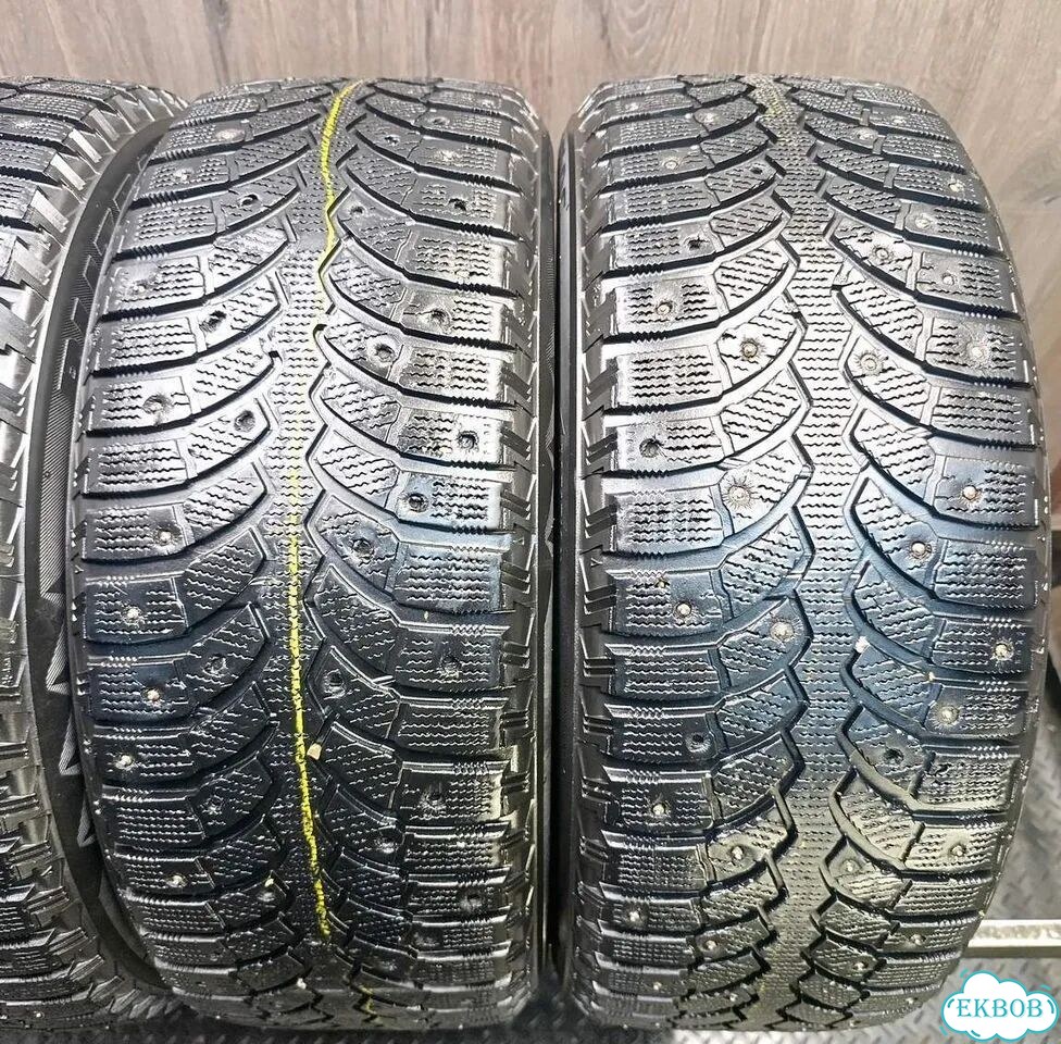 Bridgestone Blizzak Spike-01 205/55 R16 93H фото 2