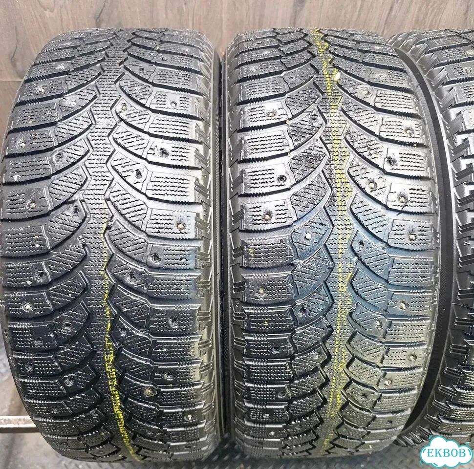 Bridgestone Blizzak Spike-01 205/55 R16 93H фото 3