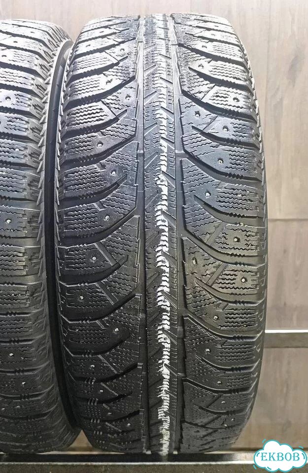 Bridgestone Ice Cruiser 7000 205/60 R16 92H фото 3