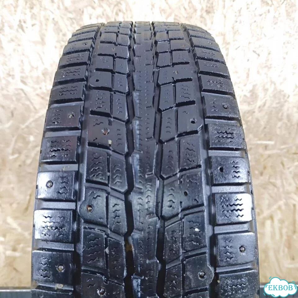 Dunlop SP Winter Ice 01 215/70 R16 96M фото 3