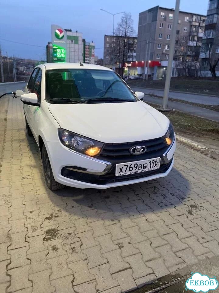 Аренда автомобиля под такси фото 1