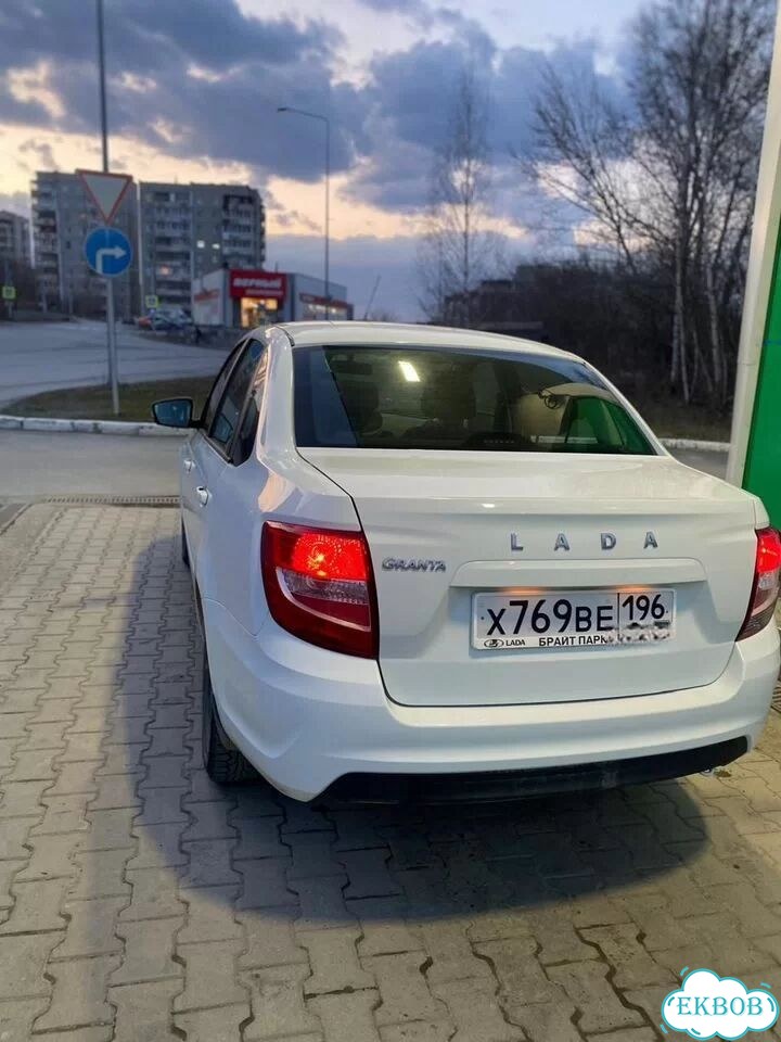 Аренда автомобиля под такси фото 2