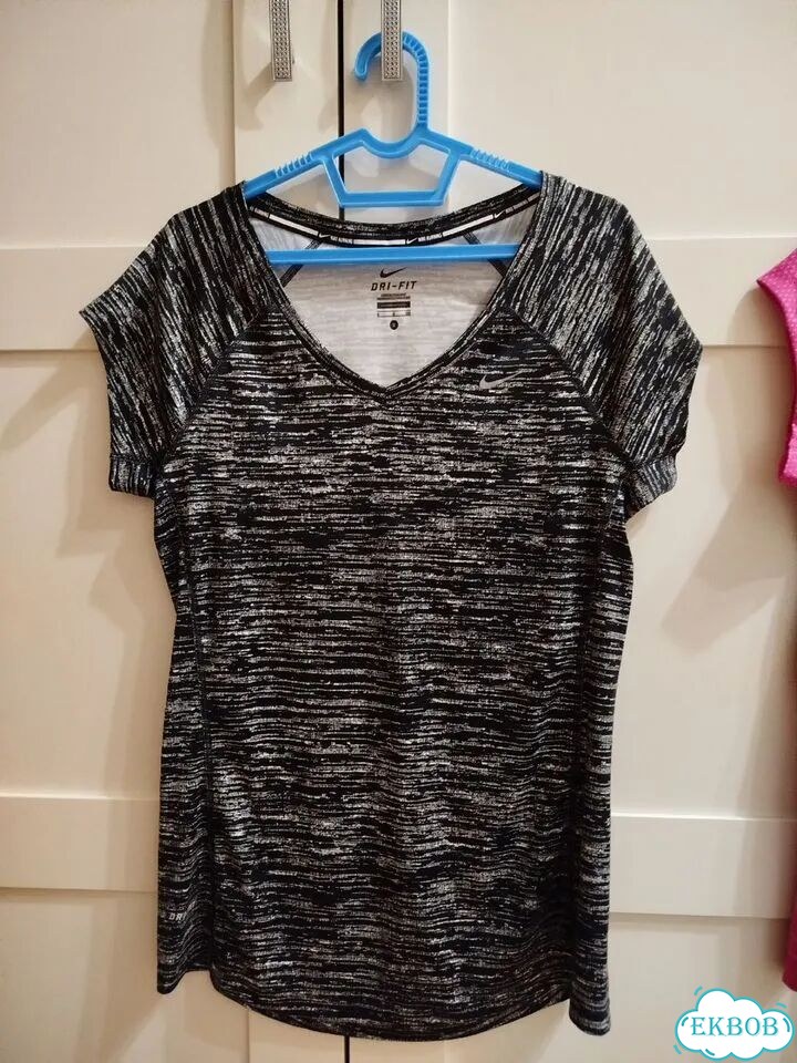 Футболки Nike женские dri fit фото 2