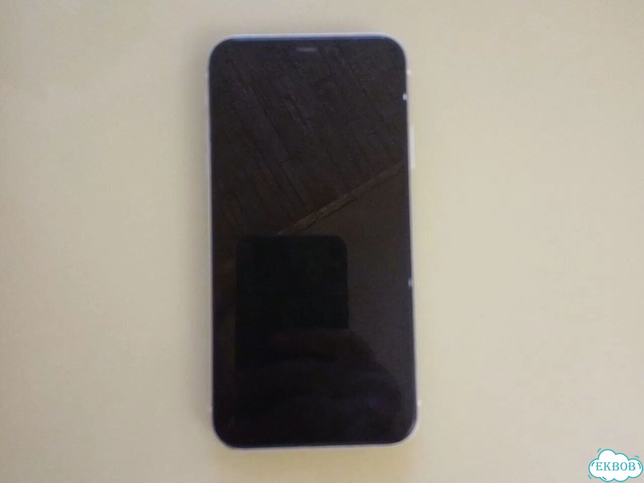 iPhone 11 фото 1
