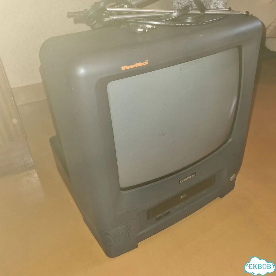 Телевизор goldstar kv-14v20 фото 1