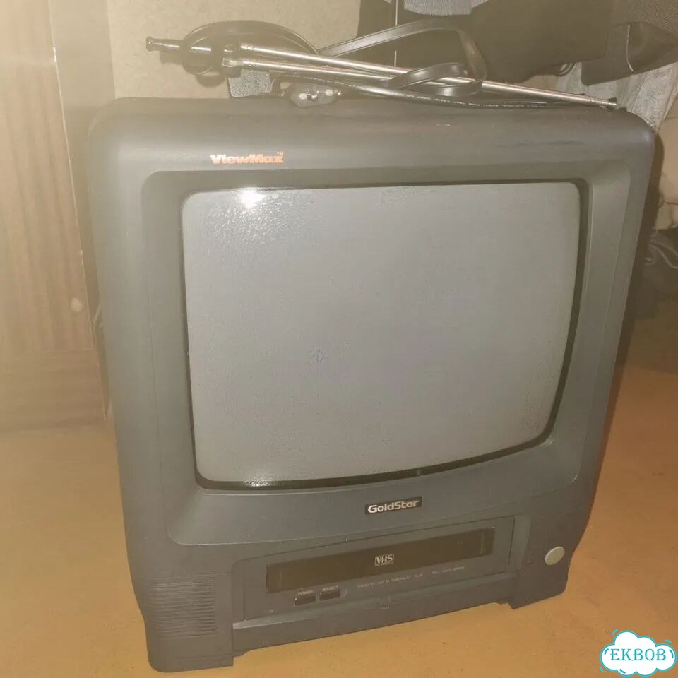 Телевизор goldstar kv-14v20 фото 2