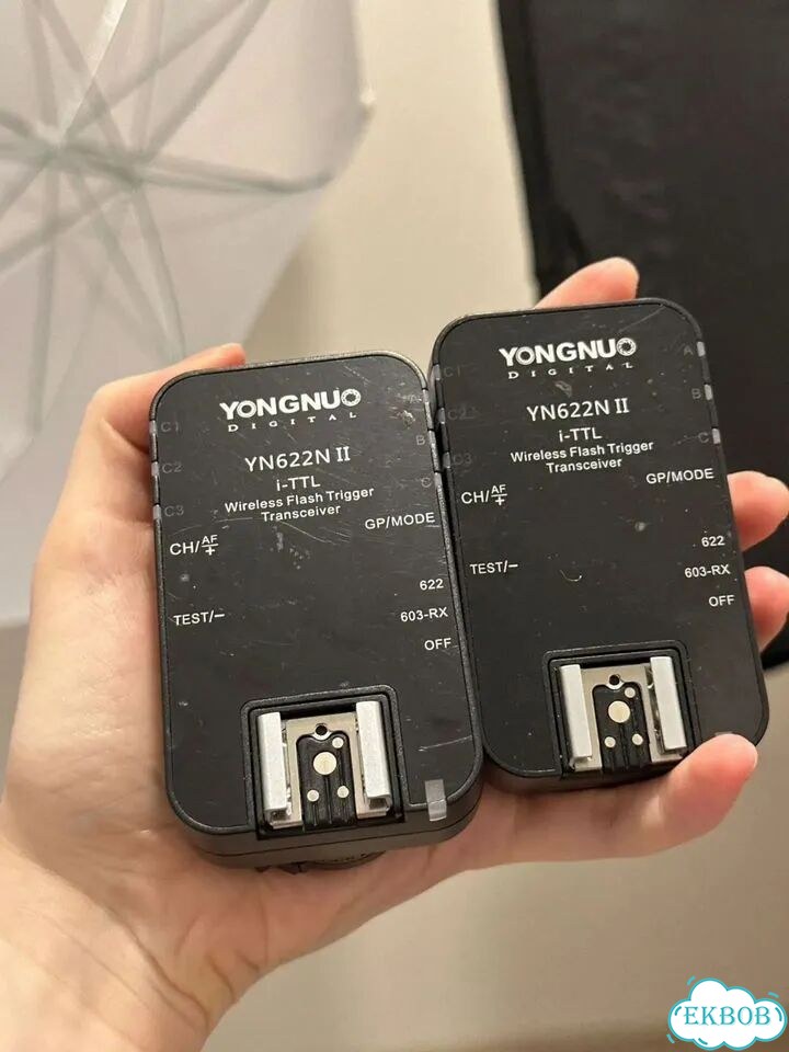 Вспышка камеры Speedlite YN560 III и стойки фото 7