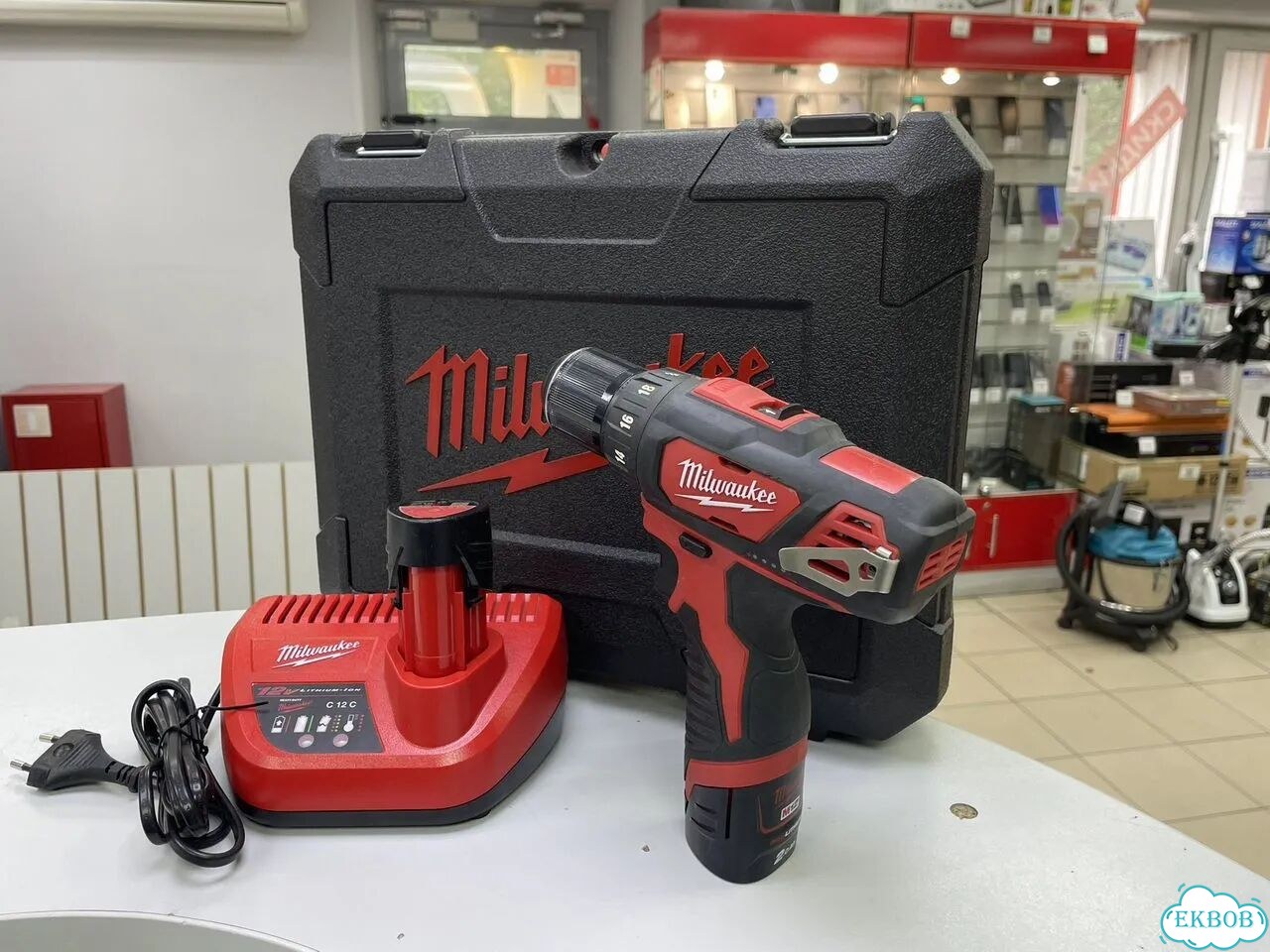 Шуруповерт milwaukee m12 bdd-0 фото 2