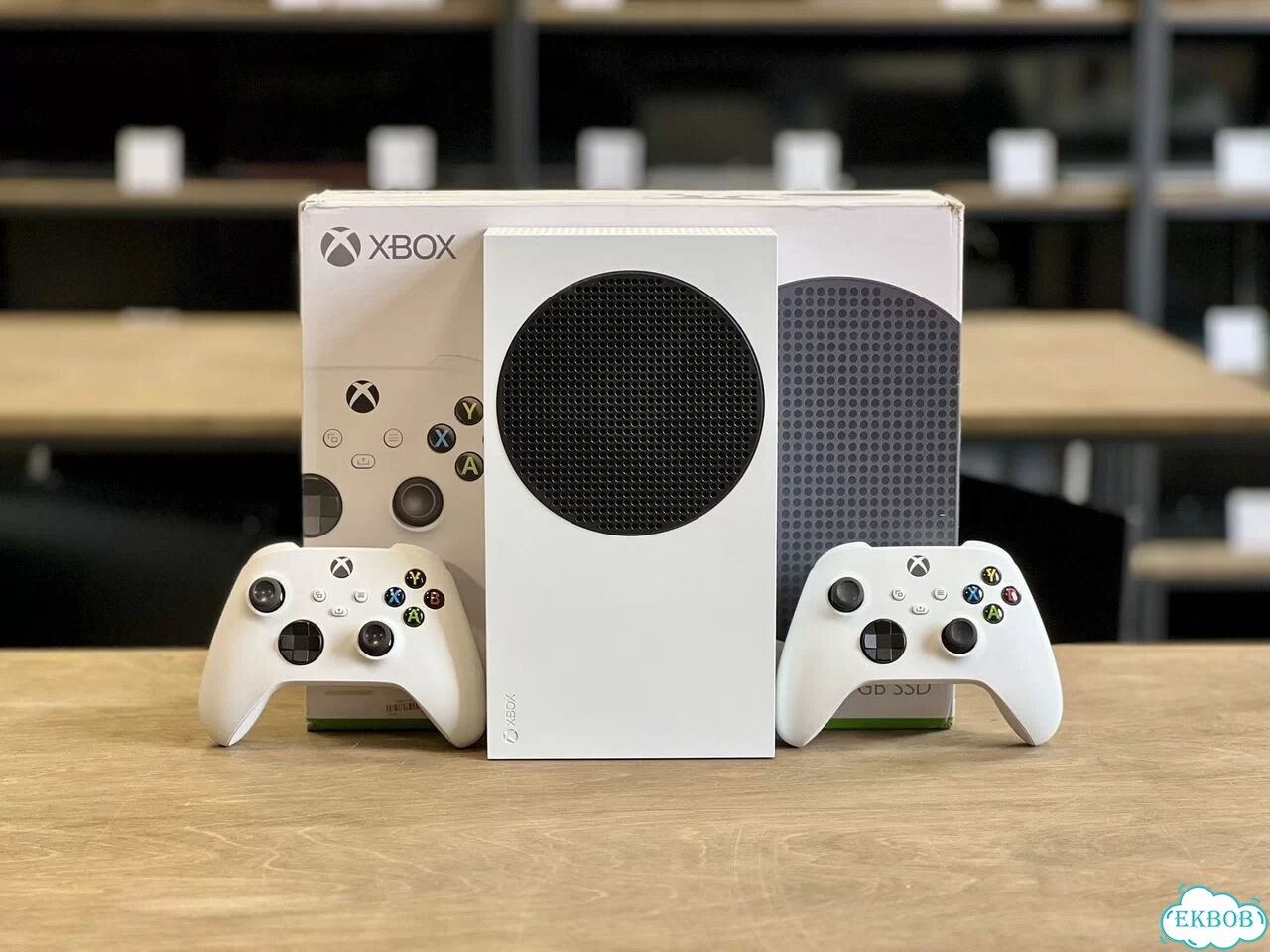 Microsoft Xbox Series S 512гб / Два пада / Коробка фото 1