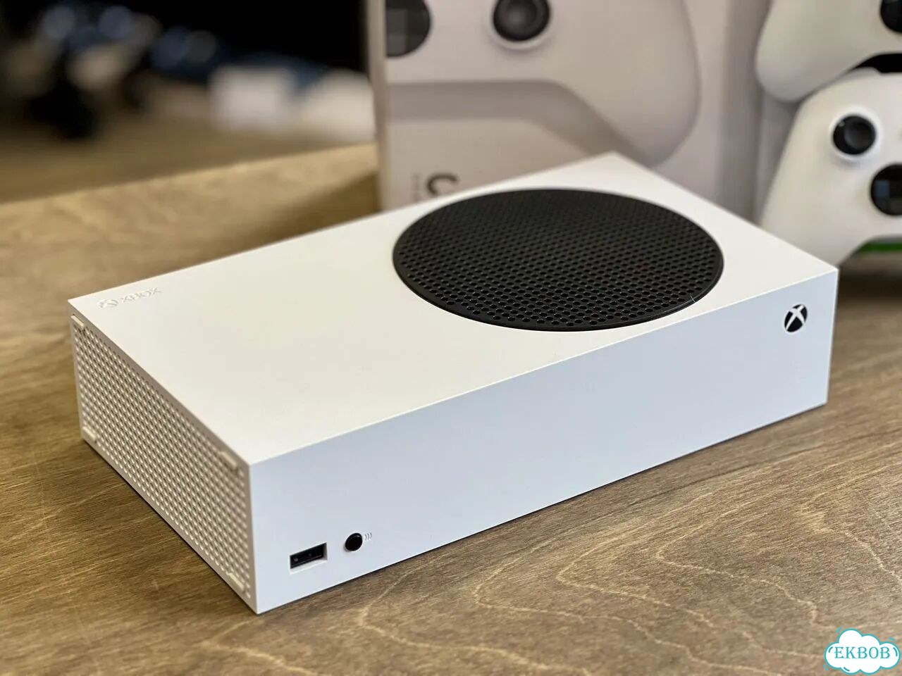 Microsoft Xbox Series S 512гб / Два пада / Коробка фото 4