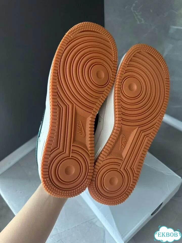 Кроссовки Nike air force 1 фото 6