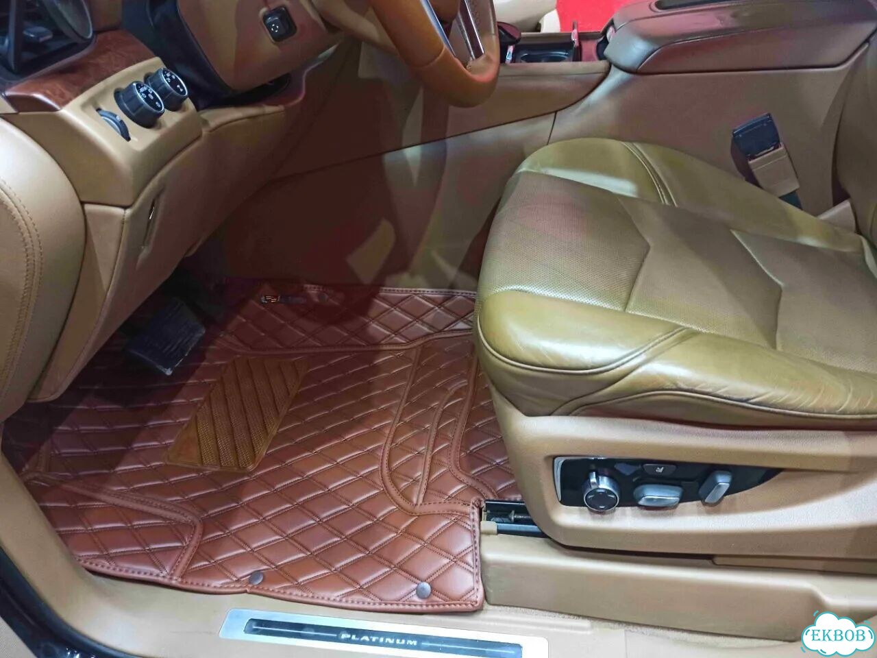 3D коврики из экокожи Cadillac фото 8