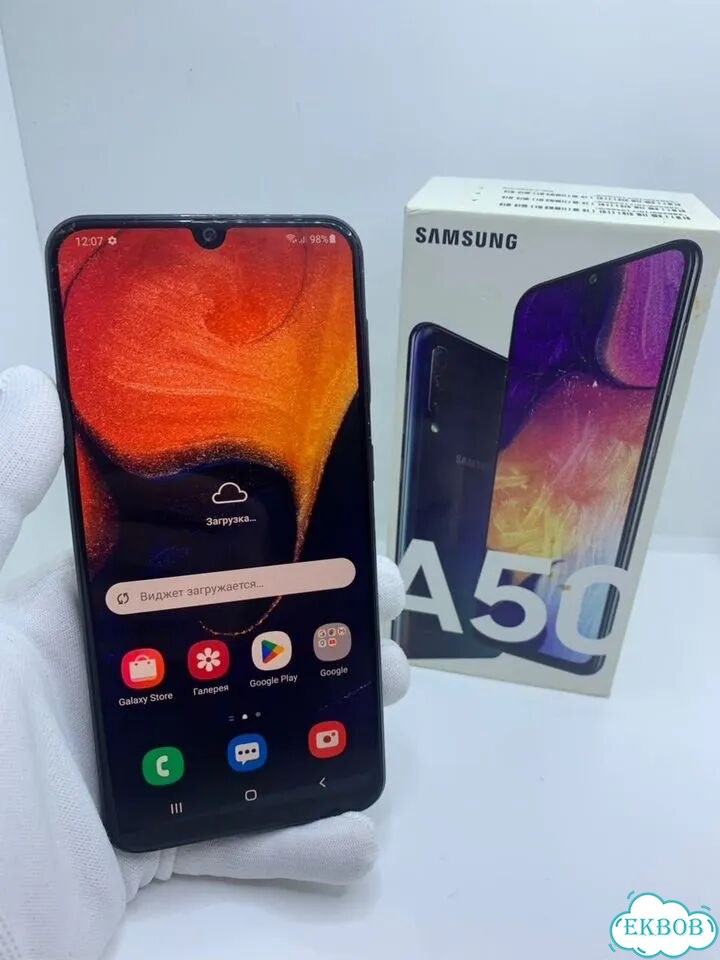 Samsung Galaxy A50, 4/128 ГБ, 2 SIM фото 1