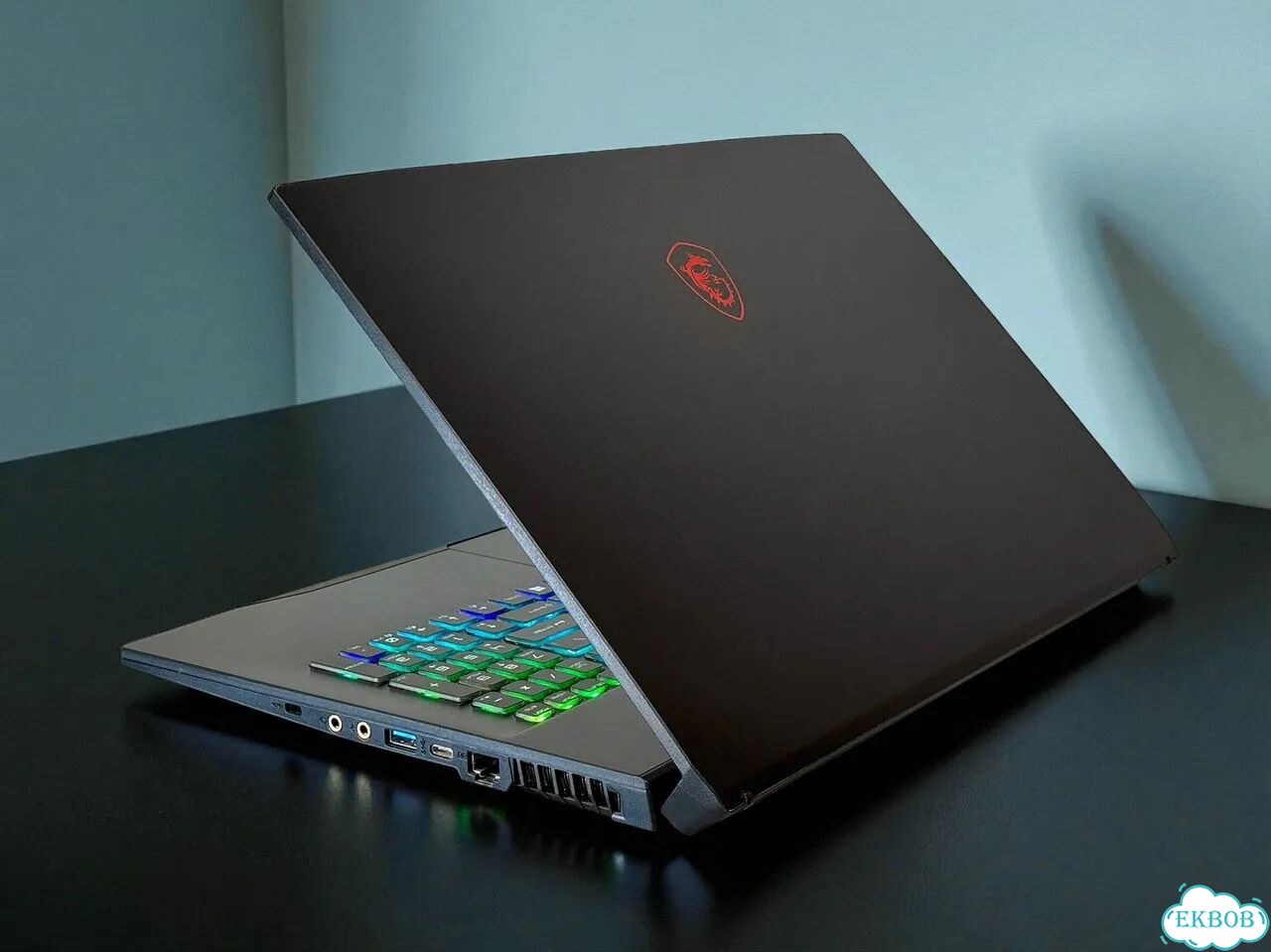 MSI Thin с GTX 1660 Ti на Core i7 Игровой ноутбук фото 2