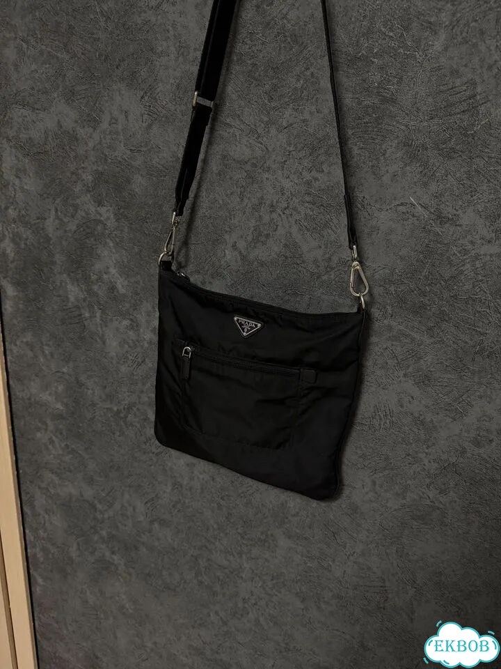 Сумка Prada neylon фото 1