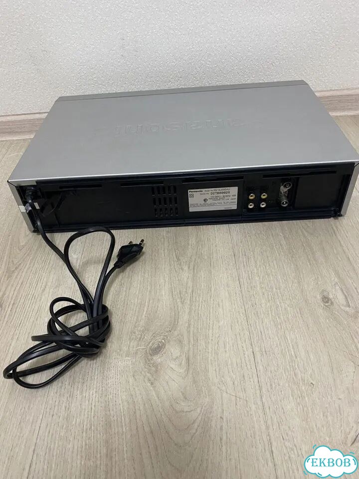 Видеомагнитофон Panasonic NV - SJ 500 фото 4