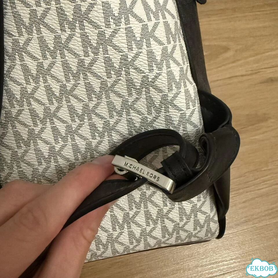 Michael kors рюкзак женский фото 4