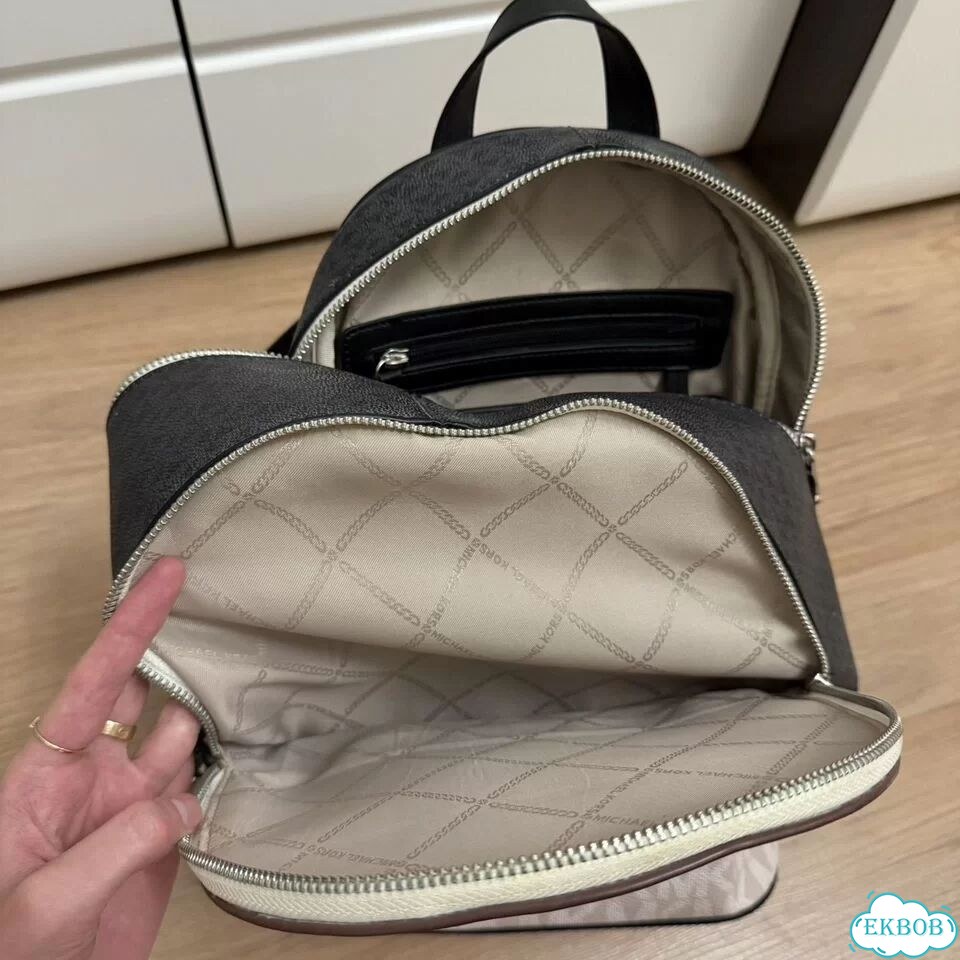 Michael kors рюкзак женский фото 6