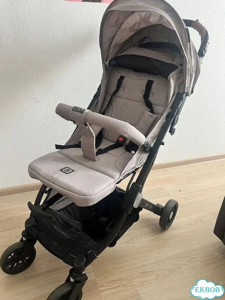 Прогулочная коляска babycare фото 3