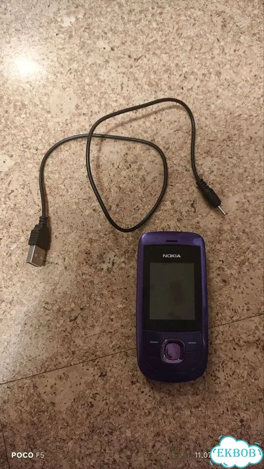 Nokia 2220 slide, 1 SIM фото 6