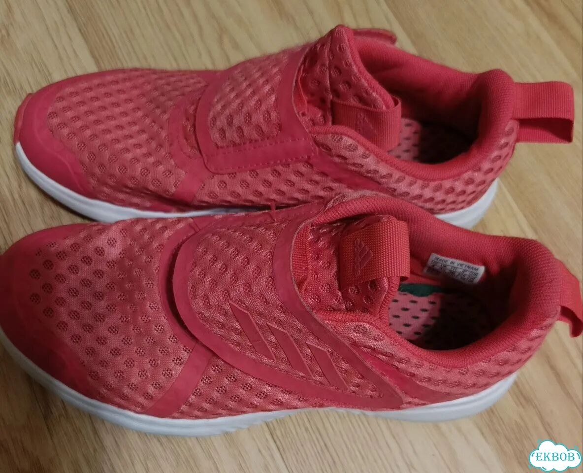 Кроссовки Adidas cloudfoam р 36,5 фото 1