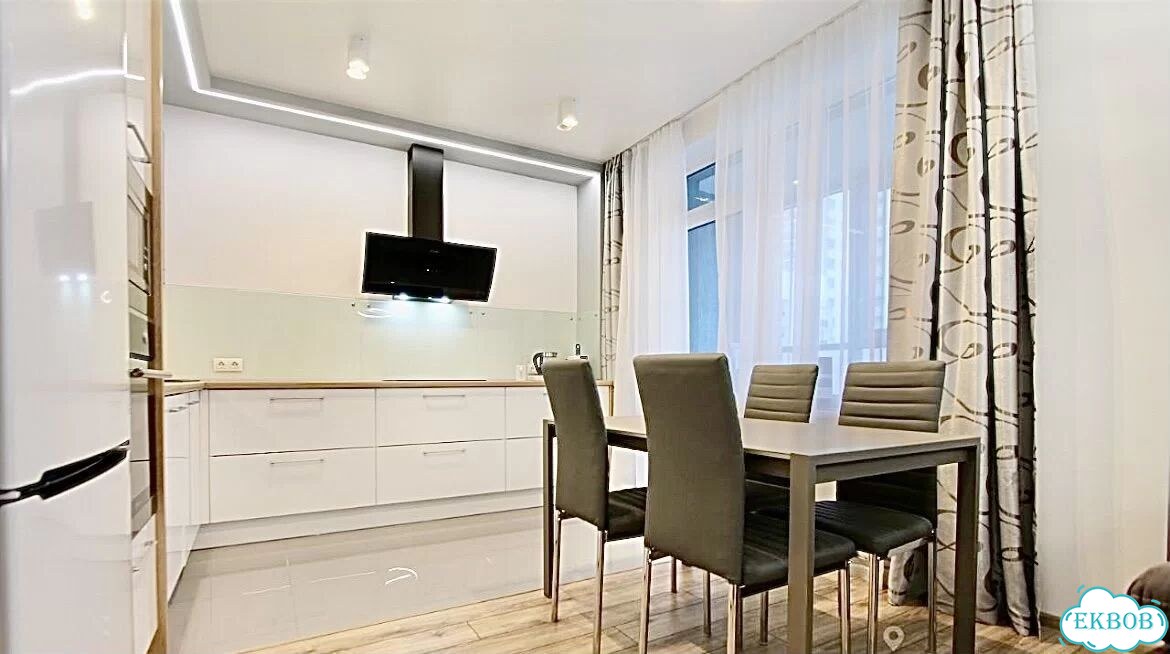 2-к. квартира, 60 м², 7/10 эт. фото 4