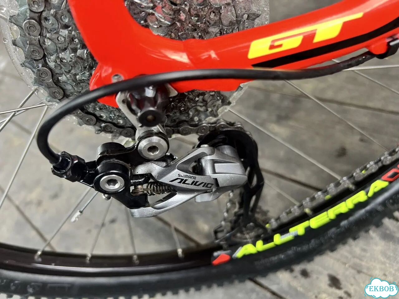 Велосипед GT Avalanche Sport 27.5'' фото 7
