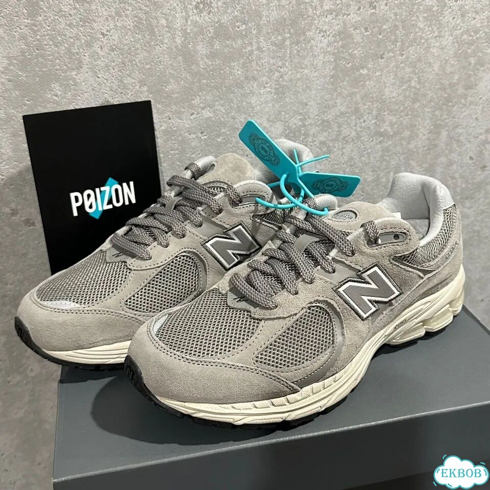 New Balance 2002r Grey Серые / 43 EU фото 1