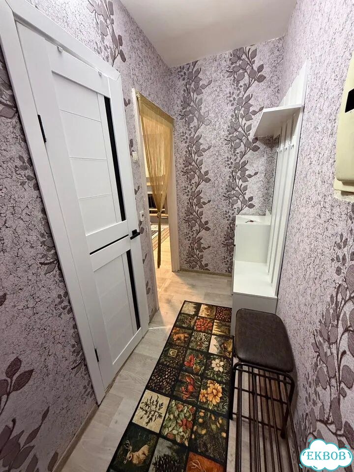 2-к. квартира, 50 м², 2/5 эт. фото 2