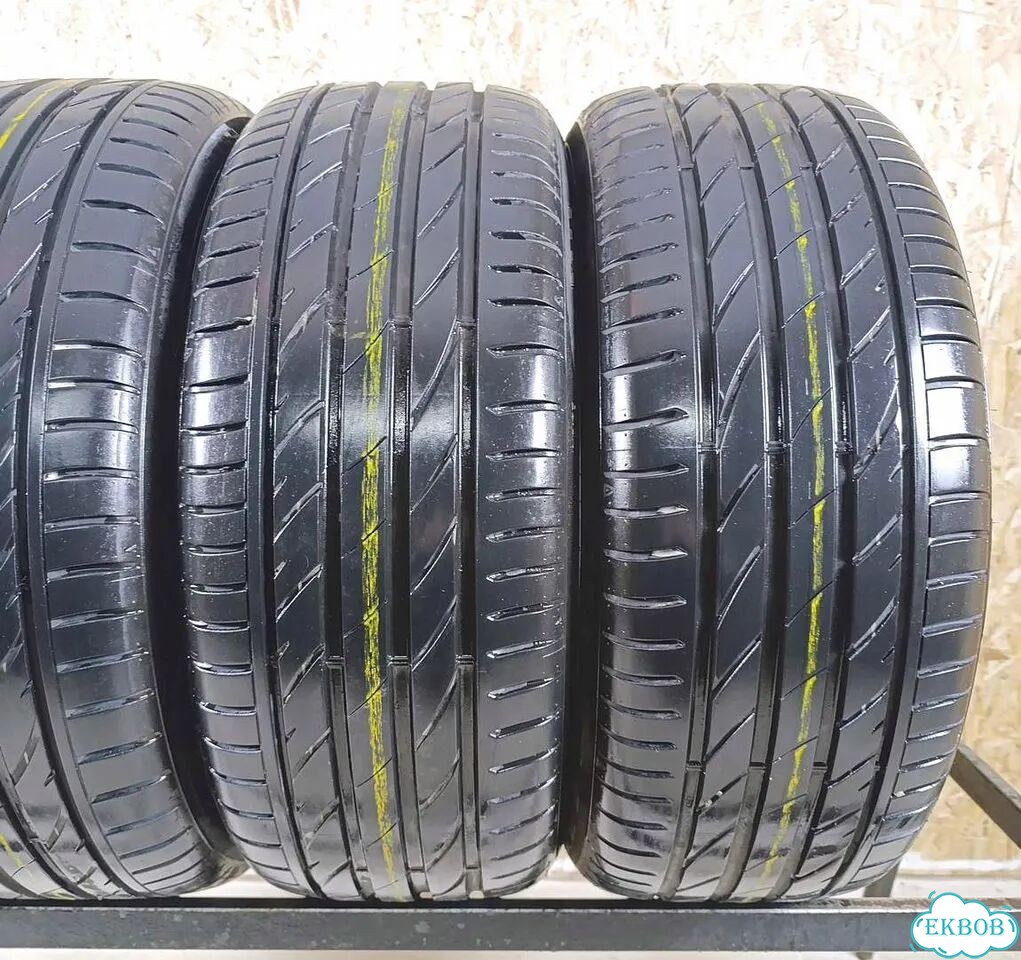 Maxxis Victra Sport VS-5 SUV 255/50 R20 106N фото 3