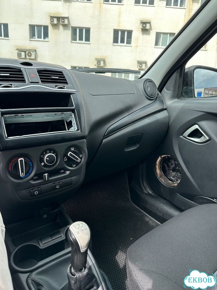 ВАЗ (LADA) Granta 1.6 MT, 2023, 90 900 км фото 6