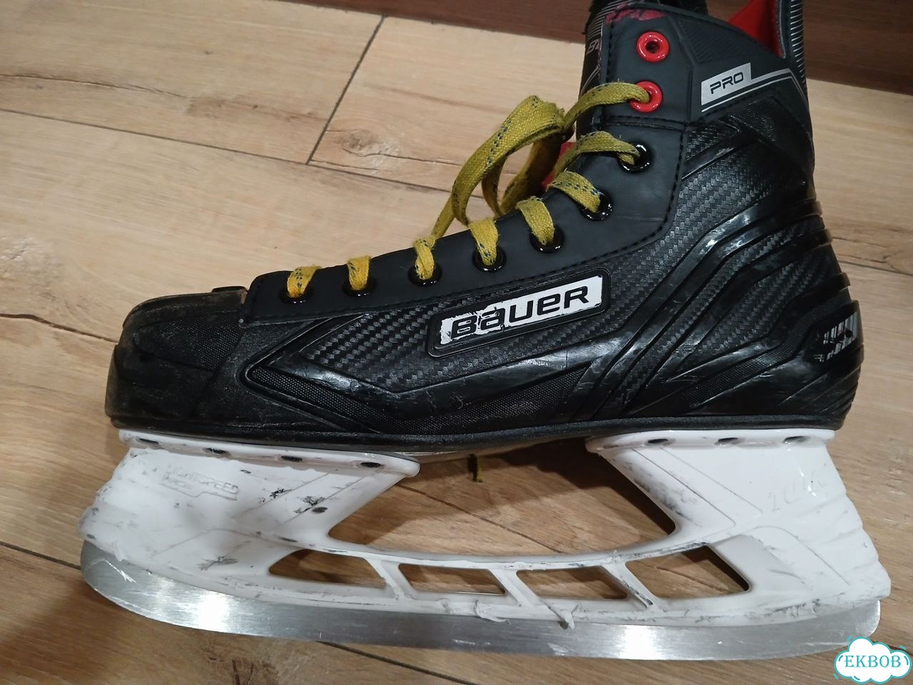 Коньки Bauer Pro Series Size 9 фото 1